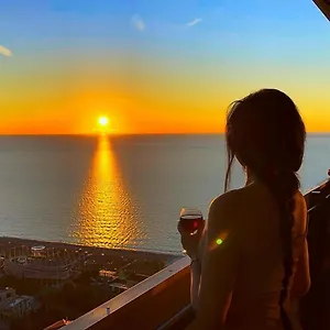 Panorma Black Sea Side باتومي